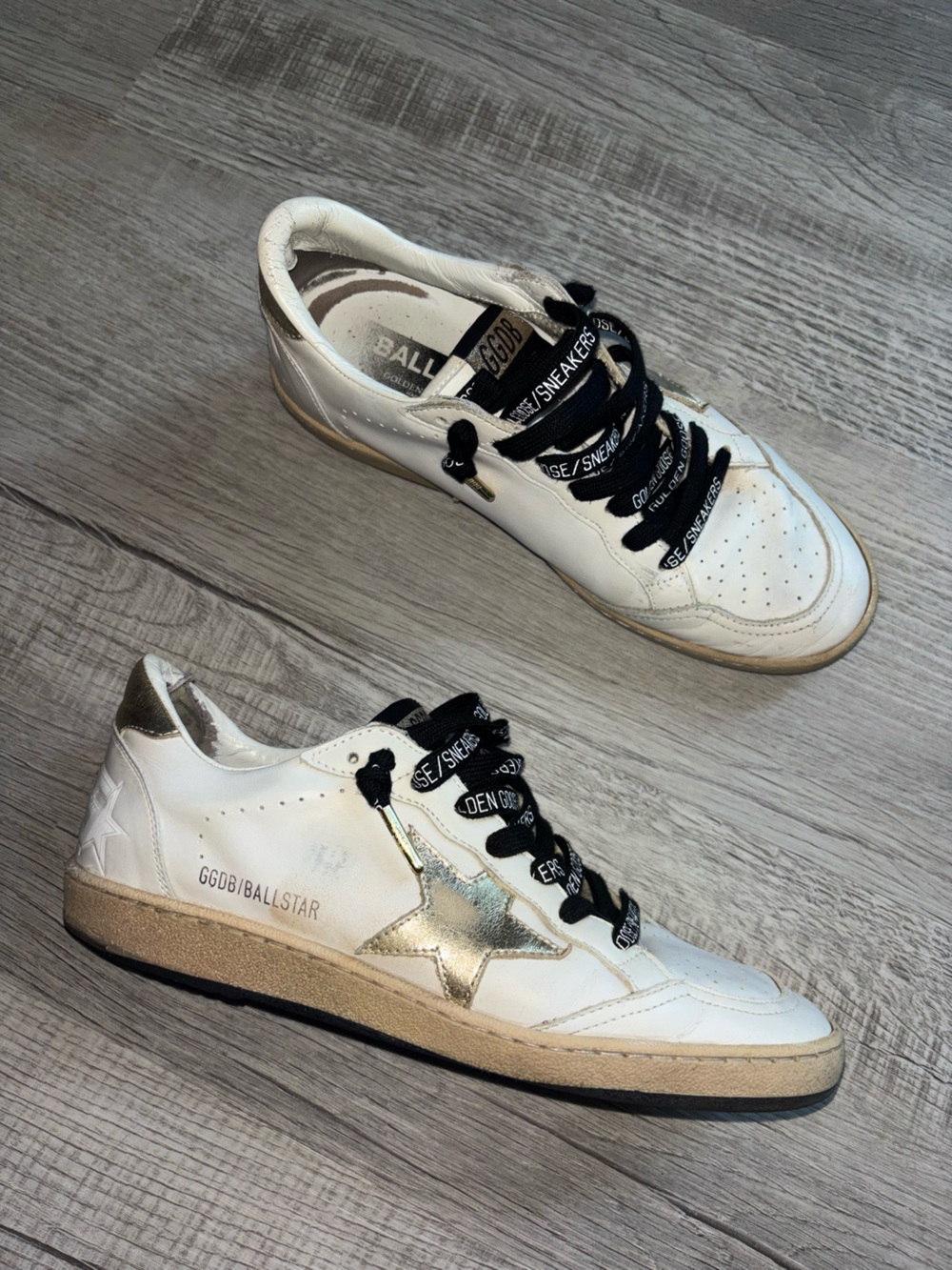 Golden goose Ballstar size 39 women’s pre owned